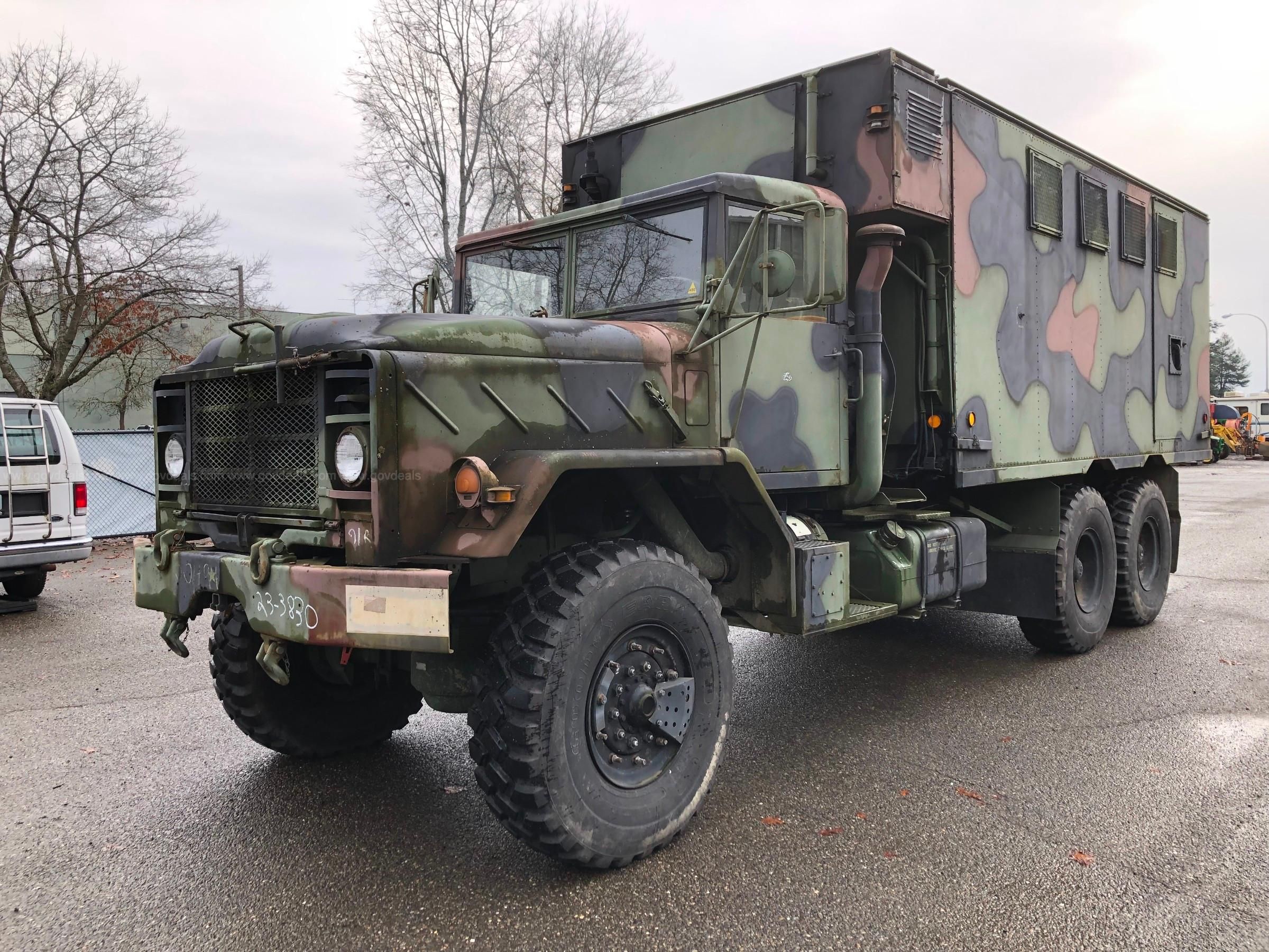 1992 BMY M934A2 5 Ton 6X6 w/ 17ft M32A2 Expansible Body (ID# 30966 