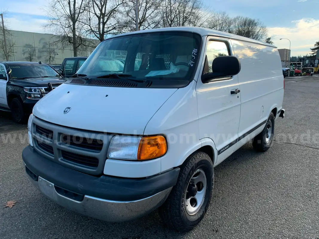 2003 Dodge Ram 1500 Full Size Cargo Van (ID# 37670) (OEF) (24