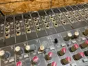 Mackie 32*8 3-Bus Audio Mixing Console&#xA0;(ID #39900) (J2-4R) (25-1156-6) 35405