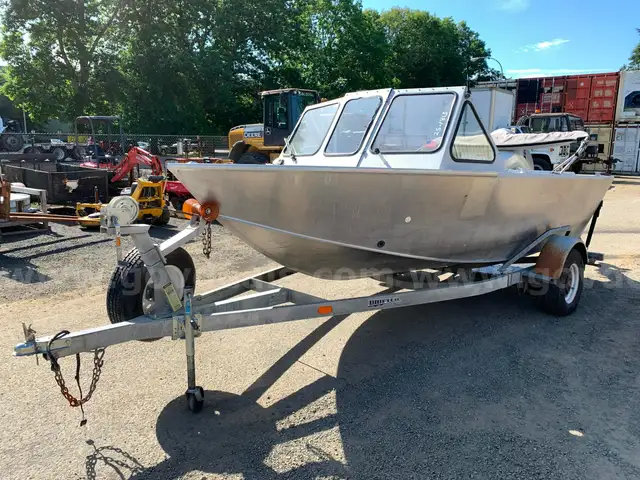 2002 Hewescraft 160 Sportsman 16&#x27; Vessel w/ Boat Trailer (ID# 40306) (GVL) (25-1813) 477