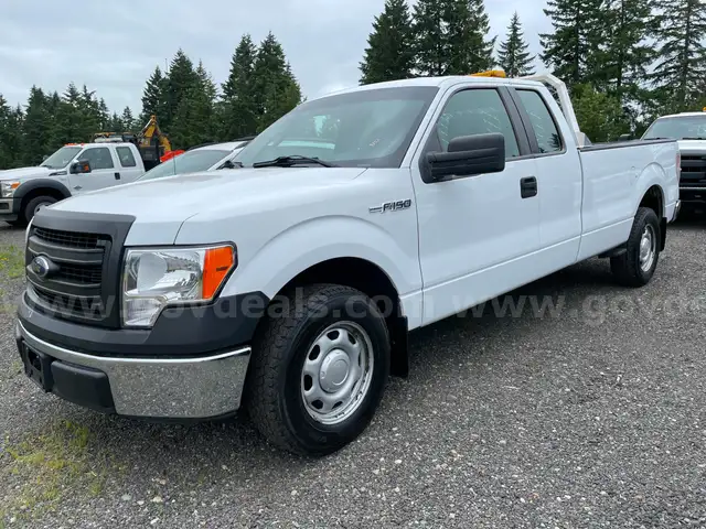 2014 Ford F-150 XL SuperCab | 8-ft. Bed | 2WD (ID #40579) (Off-Site) (25-2250) 13400