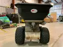 Ground Logic Ride-On Spreader&#xA0;(ID #40696) (J3-1L) (24-2041-3) 23402