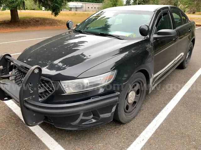 2015 Ford Taurus AWD Police Interceptor Sedan (ID# 40747) (FTL) (25-2162) 11700
