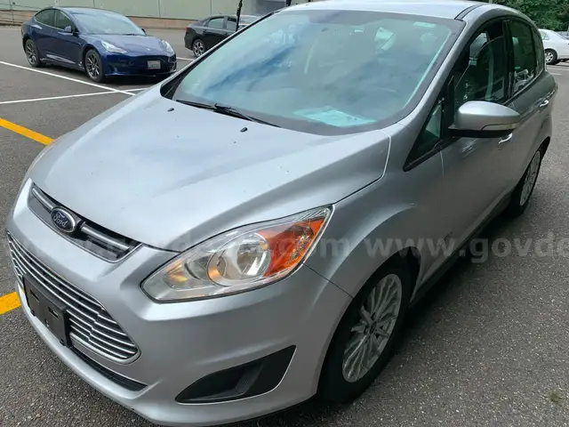 2013 Ford C-Max Hybrid SE Hatchback (ID# 40751) (W01) (25-2283) 179