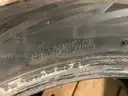 Four Bridgestone BLIZZAK Studless Tires&#xA0;(ID #40776) (I02-5L) (25-2002-1) 303