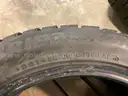 Four Bridgestone BLIZZAK Studless Tires&#xA0;(ID #40776) (I02-5L) (25-2002-1) 303