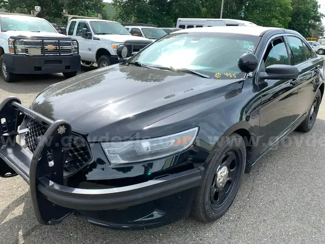 2014 Ford Taurus AWD Police Interceptor Sedan *TOW-AWAY* (ID#40913) (OEF) (25-2267) 11700