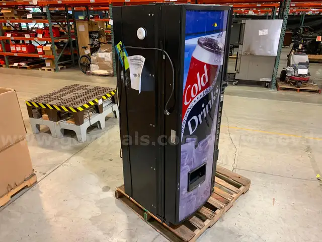 Royal Vendors Inc. RVCDE 282-6 Refrigerated Vending Machine&#xA0;(ID #40944) (J4-1L) (25-1658-1) 11700