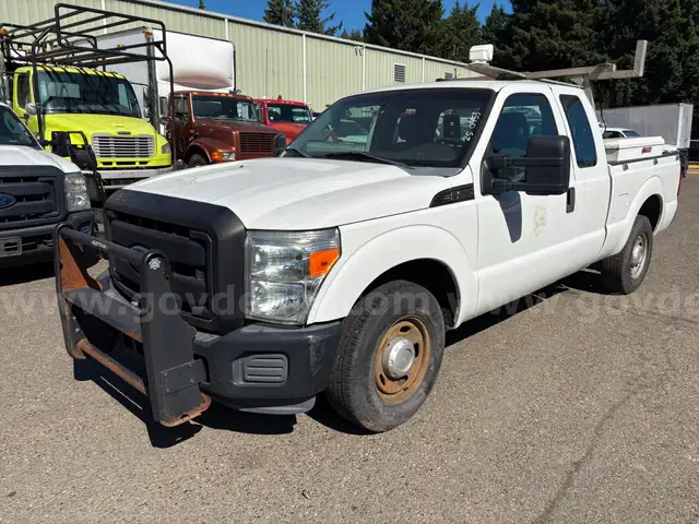 2012 Ford F-250 SD XL SuperCab 2WD 6.5ft Bed (ID# 41015) (S5) (25-0453) 405