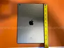 Lot of Apple iPads - 7th, 8th and 9th Gen - ct.8  (ID# 41405) (H02-4R) (25-1117-1) 103 (18-20)