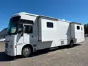 2013 Freightliner MC Farber Mobile Clinic w/ Under Vehicle Lift, Low Miles! Under 55K (ID# 41431) (TCO) (25-2157) 11700