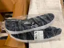 Pallet of Various Shirts &#x26; Deck Shoes (ID #41493) (G04-2R) (25-2460-8) 300