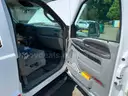 2006 Ford F-450 SD XL Crew Cab 4WD Truck w/ Service Body &#x26; Liftgate (ID# 41546) (EF06) (25-2765) 461
