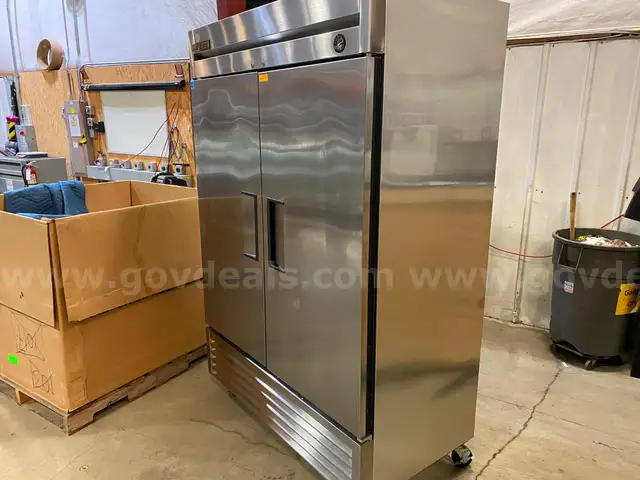 True Refrigeration T-49 Fridge&#xA0;(ID# 41563) (H10-1L) (25-2619-3) 35202