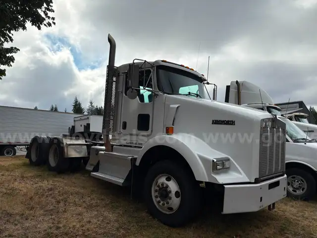 2012 Kenworth T800 Semi Tractor (ID #41616) (Off-Site) (25-3139) 310