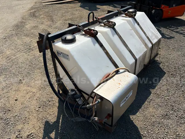 2005 Swenson Spreader LSSH-T Hydraulic Prewet Tank, Tailgate Mounted Setup (ID# 41756) (GVL) (25-2304-1) 405