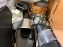 Pallet of Kitchen Equipment&#xA0;(ID #41870) (J12-1L) (25-2513-35) 315