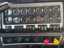 2016 Kenworth T800 Semi-Tractor (ID #42124) (Off-Site) (25-2822) 310