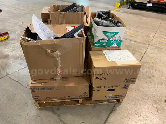 Pallet of Desk Phones&#xA0;(ID #42146) (H02-5R) (25-1070-2) 305