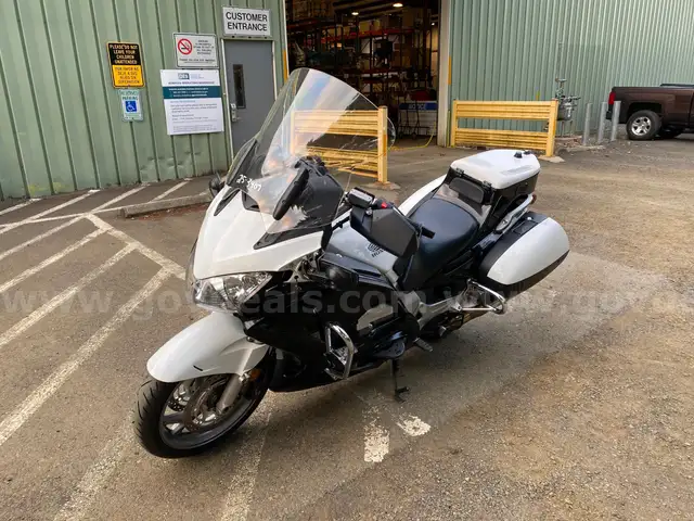 2015 Honda ST1300PA *Tow Away* (ID #42164) (Center 1) (25-3407) 225