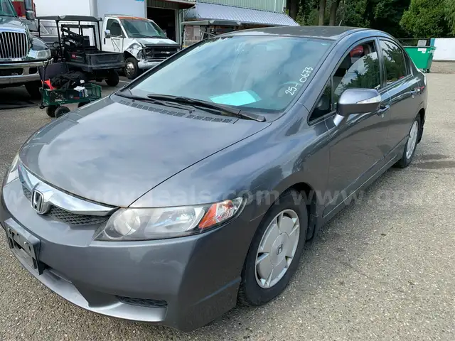 2011 Honda Civic Hybrid CVT Sedan *Tow-Away* (ID# 42214) (OEF) (25-0673) 117