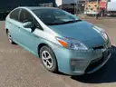 2015 Toyota Prius Four Hybrid Hatchback, Rear Window Broken (ID# 42351) (W21) (25-3167) 179