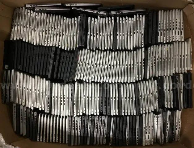 Intel Core i7 Laptop Lot ~272 Units - Mixed Specs (ID# 42362) (G09-03R) (C4K)