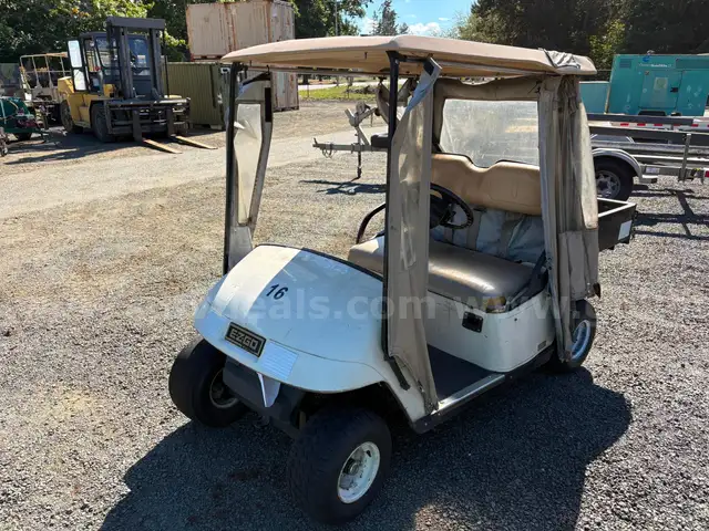 2002 EZGO TXT Electric 48 Volt Golf Cart, 2 Seater. Does not Run, UTV (ID# 42473) (GVL) (25-3123) 365