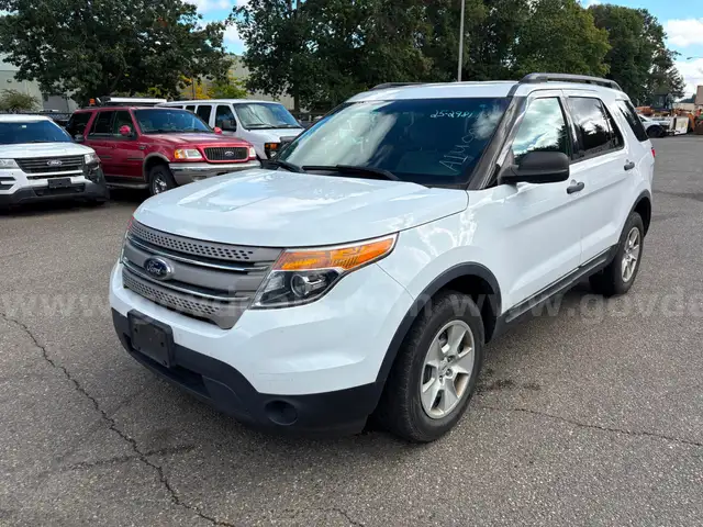2014 Ford Explorer with 3rd Row Seating (ID# 42573) (EF06) (25-2981) 490