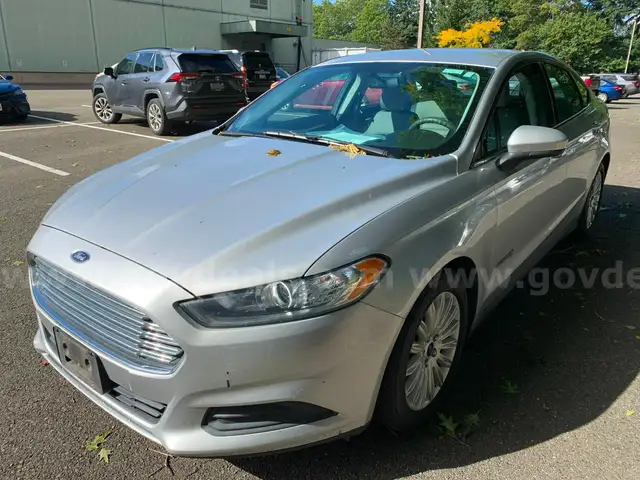 2015 Ford Fusion Hybrid FWD Sedan (ID# 42599) (W15) (25-3440) 179