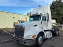 2010 Peterbilt 386 Day Cab Semi Tractor with Wet Kit (ID# 42603) (E09) (25-3034) 490