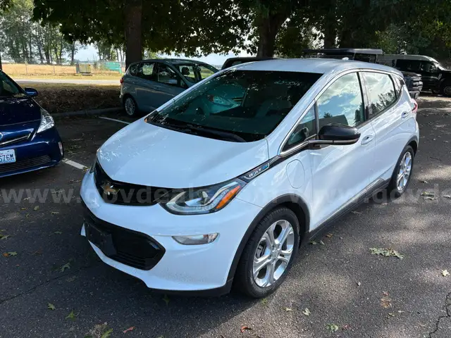 2017 Chevrolet Bolt EV Hatchback Sedan, Low Miles! Under 49K (ID# 42609) (W04) (25-3516) 179