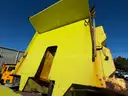 2007 International 7600 6X4 Dump/Plow Truck with Monroe Spreader (ID# 42796) (E04) (25-2117)+ 405
