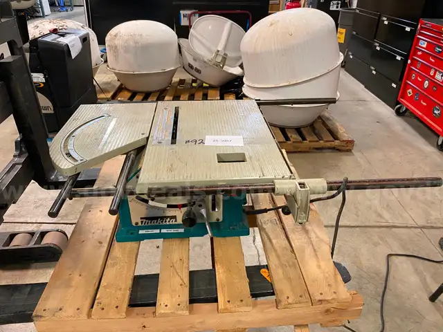 Makita Table Saw&#xA0;(ID #42797) (H04-2R) (25-3057-12) 225