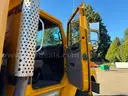 2000 International 2674 6x4 Dump Truck (ID# 42811) (E07) (25-3043) 490