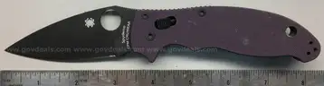 Spyderco Lot (ID# 42823) (TSA #1) (NO UPC) (18-19)