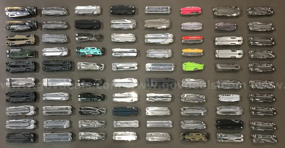 Leatherman Multi-Tool Lot (ID# 42991) (TSA #2) (NO UPC) (20-32)