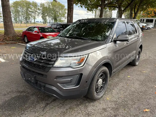 2017 Ford Explorer Interceptor AWD 4DR SUV (ID# 43026) (PRT) (25-3850) 225