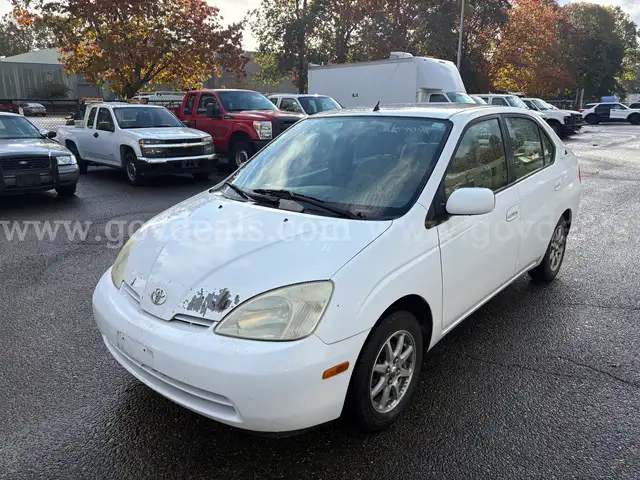 2003 Toyota Prius 4DR Hybrid Sedan, Low Miles! Under 87K (ID# 43083) (W01) (25-4042) 310