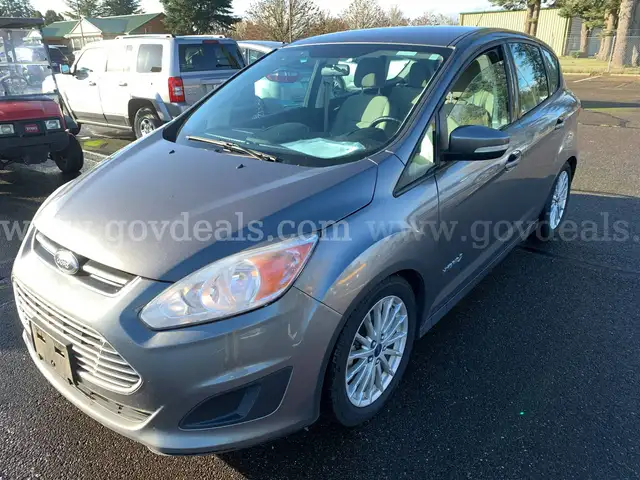 2013 Ford C-Max Hybrid SE Hatchback (ID# 43504) (W04) (25-4227) 179
