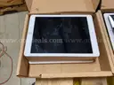 Lot 5 - Twenty One Various Models of Ipads (ID #43565) (J01-3L) (25-2844-2) 353