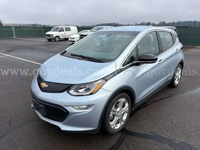 2017 Chevrolet Bolt EV Hatchback Sedan, Low Miles! Under 48K (ID# 43589) (W19) (25-4418) 179