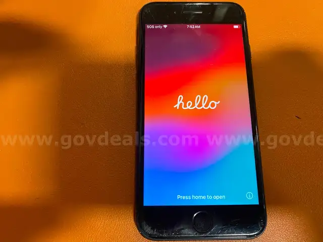 iPhone SE 3rd Gen - Black- 64GB (ID# 43630) (D-Case) (No UPC) (18-19)