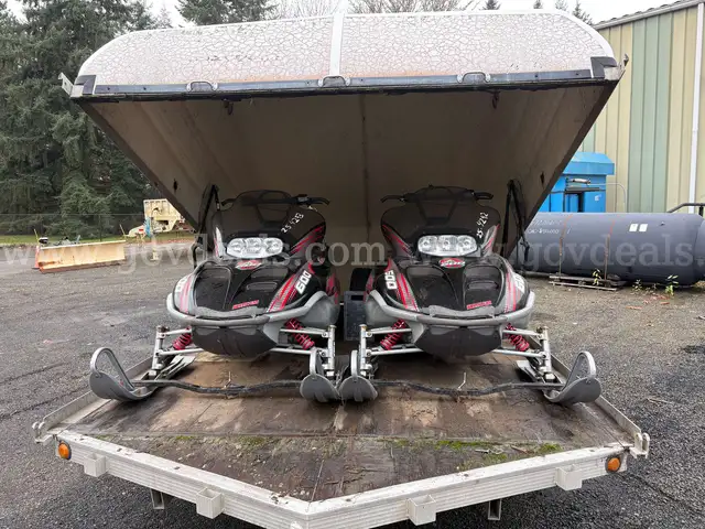 LOT OF 3, 2003 Triton Snowmobile Trailer &#x26; 2 2003 Artic Cat Mountain Cat 600 Snowmobiles (ID# 43631)(GVL)(25-4294)+ 225