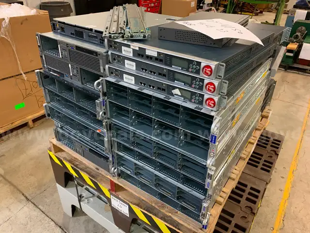 Pallet of Networking Equipment&#xA0;(ID #43464) (J1-5L) (25-4150-2) 105