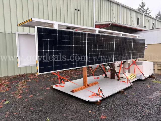2019 Envision Solar EV Arc Series 4, Self-Contained Off-Grid Solar EV Charging Station (ID# 43694) (GVL) (25-4492-1) 465