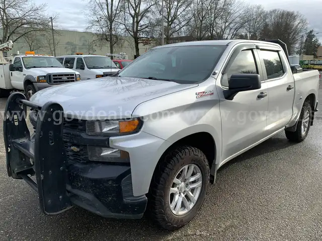 2019 Chevrolet Silverado 1500 Crew Cab Short Box 4WD Truck (ID# 43704) (S4) (25-4463) 477