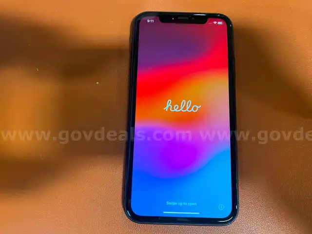 iPhone 11- Black - 64GB (ID# 43712) (D-Case) (No UPC) (18-19)