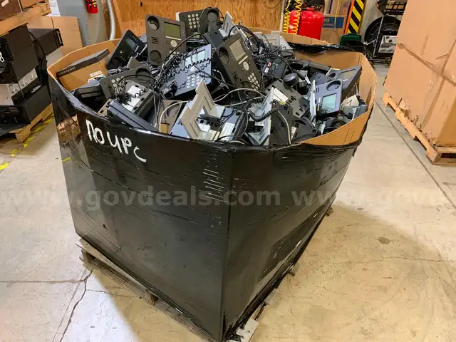 Pallet of Office Phones (ID #43732) (I13-1L) (No UPC)