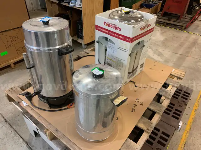 Pallet of Coffee Percolators (ID #43742) (I1-1L) (25-4047-9) 303